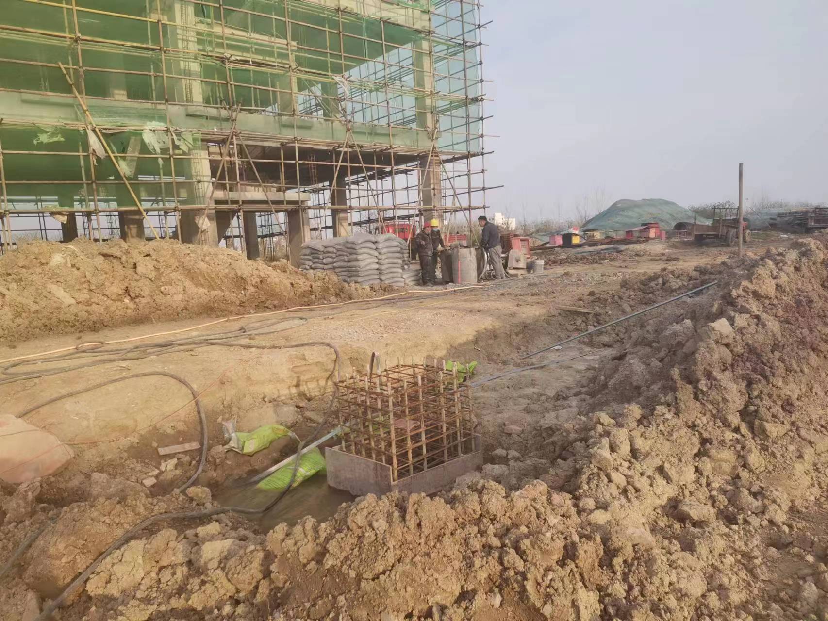 船山当桥梁出现裂缝的时候应该及时加固修补